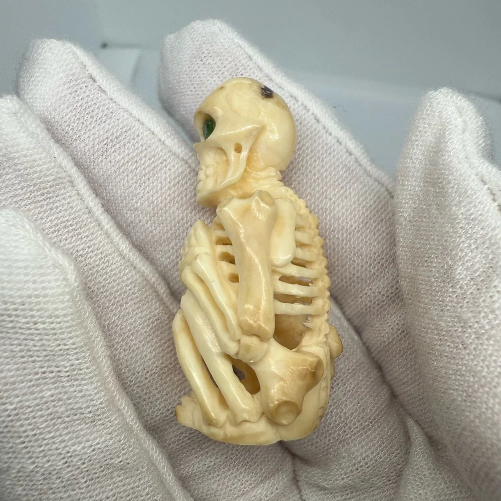 HAND CARVED Native American MOOSE ANTLER Skeleton With Emerald Eyes!